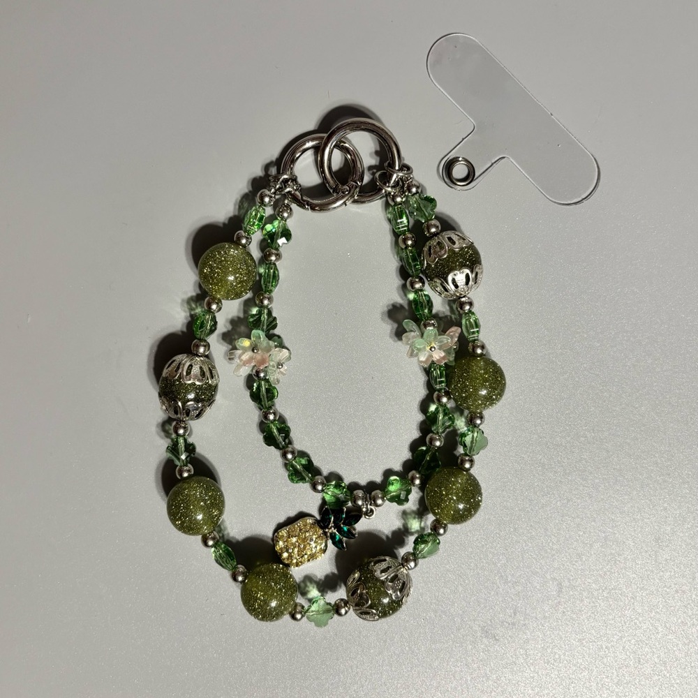 BEADED CELL PHONE WRISTLET